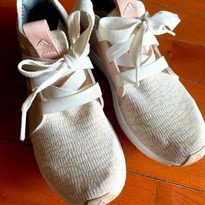 Adidas Bounce edge lux - women’s size 8.5